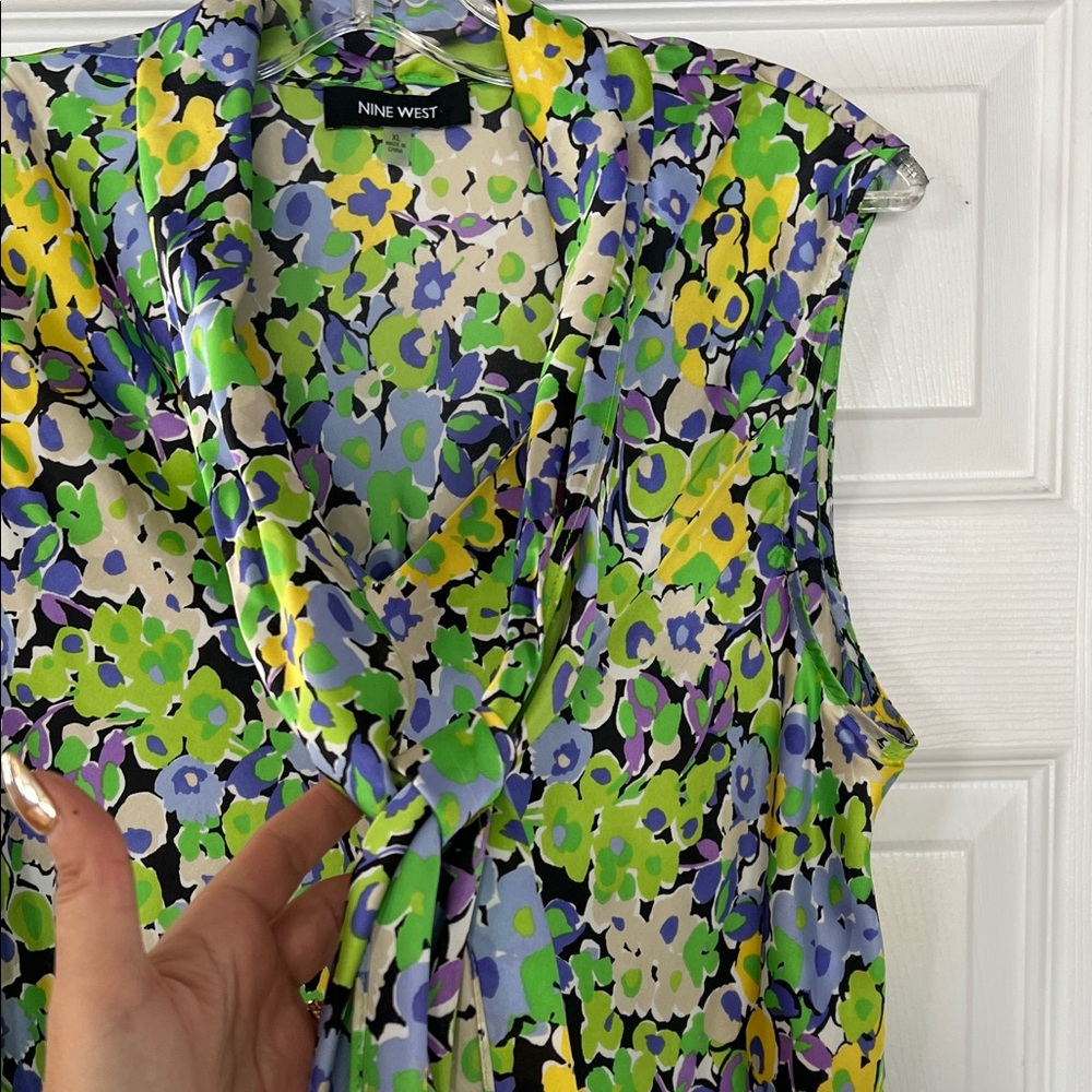 Nine West Vibrant Floral Blouse - Green, Blue, Yellow - Picture 4 of 6